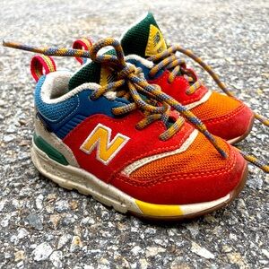 New Balance Toddler Sneakers Size 6